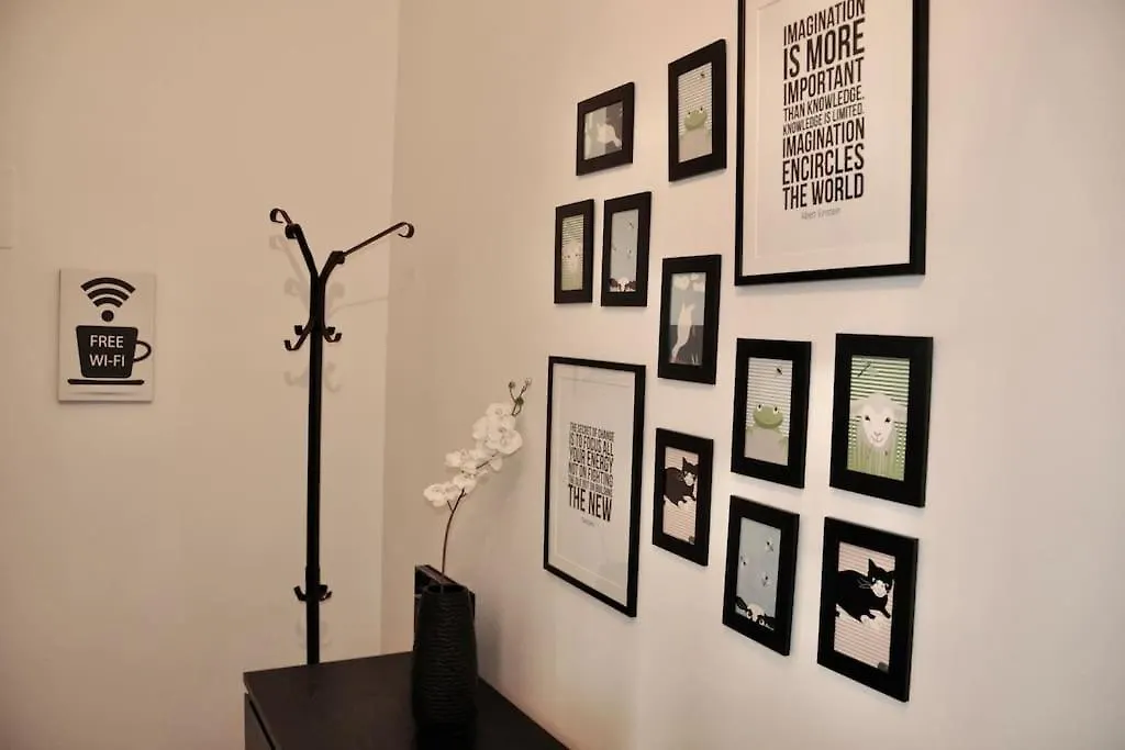M.Aurelio Black & White Milano